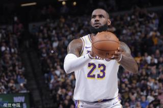 前锋在被主 前锋在被主